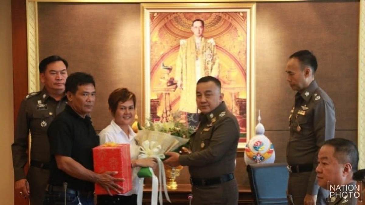 แม่น้องพลอยขอบคุณ ‘ศรีวราห์’ จับสิบเอกฆ่าลูกสาว แม่น้องพลอยขอบคุณ ‘ศรีวราห์’ จับสิบเอกฆ่าลูกสาว