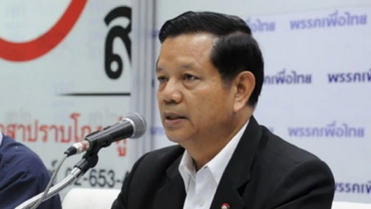 เพื่อไทยแนะพรรคการเมือง ยึดหลักปชต.สู้ระบบอำนาจนิยม