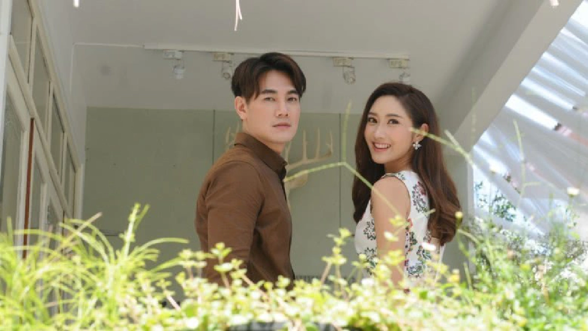 ‘ฟลุค – ยีน’ เข้าโหมดหวาน-วินเทจ ‘ชวนพิสมัยคาเฟ่’ ‘ฟลุค – ยีน’ เข้าโหมดหวาน-วินเทจ ‘ชวนพิสมัยคาเฟ่’