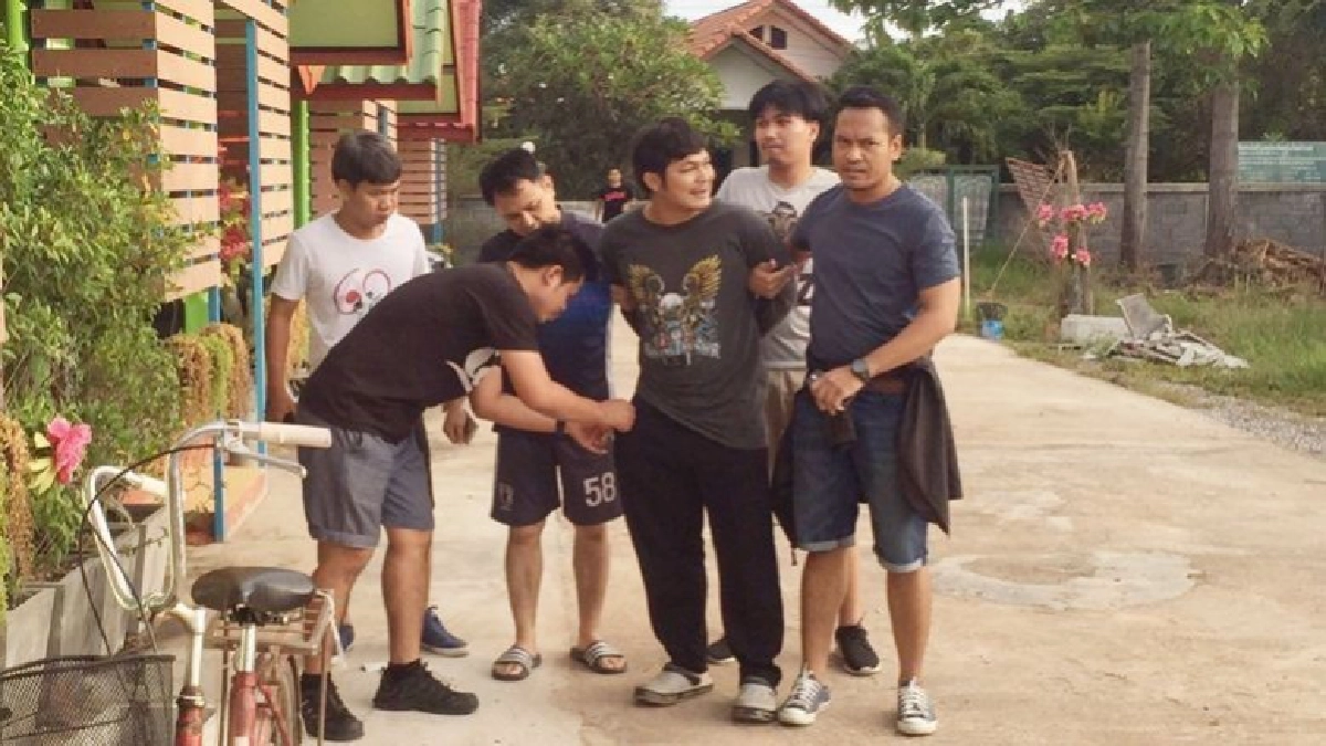 รวบแล้ว!!โจรบุกเดี่ยวจี้แบงก์ธนชาต รวบแล้ว!!โจรบุกเดี่ยวจี้แบงก์ธนชาต