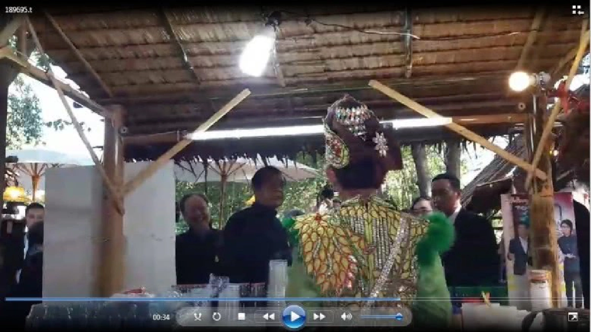 ลีลา "บิ๊กตู่" ร้องลิเก...กาแฟฟรีทุกแก้ว!! 