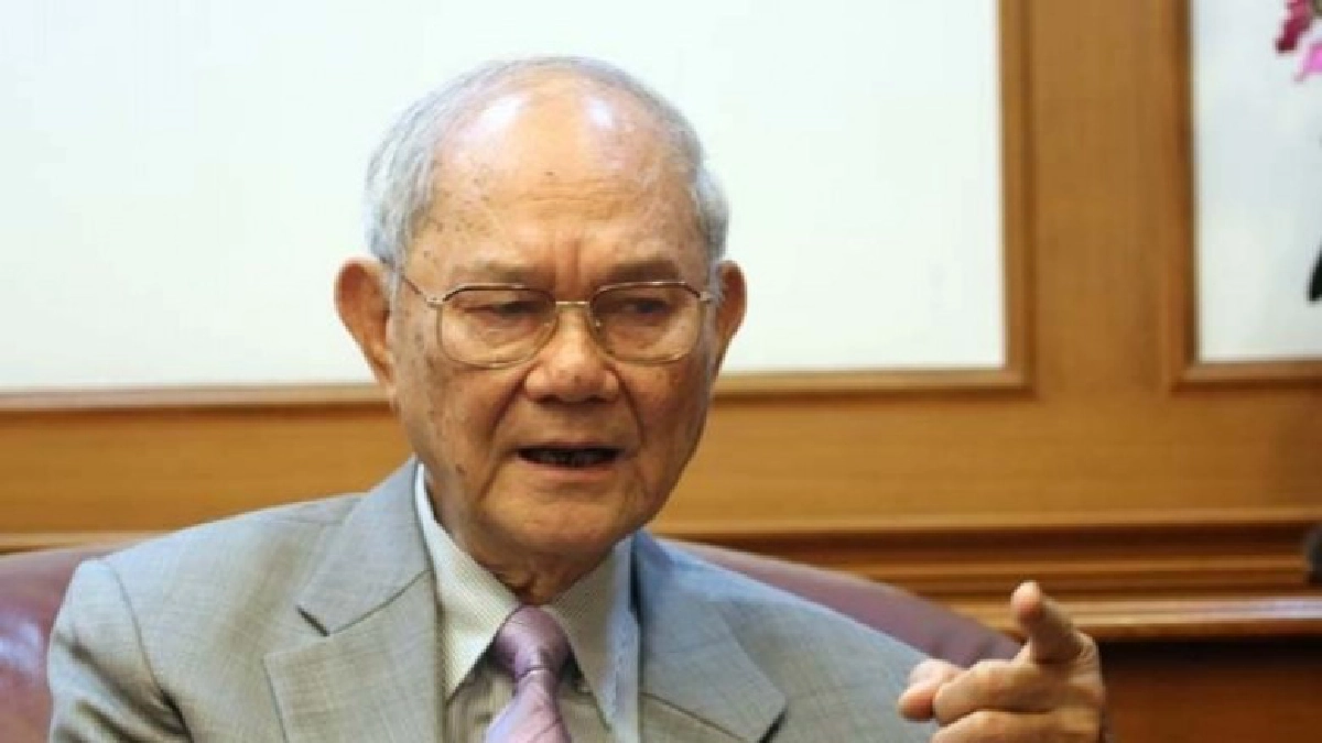 "มีชัย" ยันไม่เอี่ยว กรณีครหา กฤษดาฯ ฟอกเงิน ธ.กรุงไทย "มีชัย" ยันไม่เอี่ยว กรณีครหา กฤษดาฯ ฟอกเงิน ธ.กรุงไทย