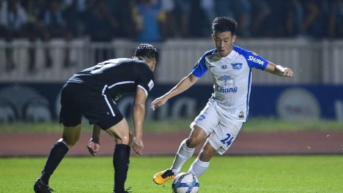 2ทีมเจลีกทาบ"วรชิต"เสริมทัพซีซั่นหน้า 2ทีมเจลีกทาบ"วรชิต"เสริมทัพซีซั่นหน้า