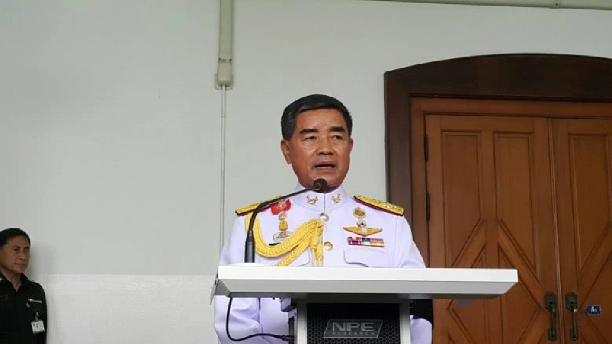ผบ.ทบ. แสดงความเสียใจทหาร ถูกระเบิด "สายบุรี" ผบ.ทบ. แสดงความเสียใจทหาร ถูกระเบิด "สายบุรี"