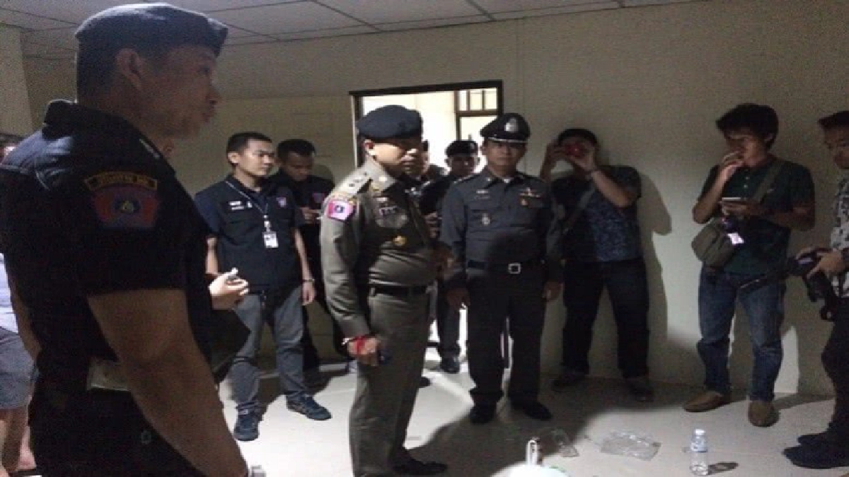 ตร.191ลุยปากน้ำ จับยาบ้า-ไอซ์ ตร.191ลุยปากน้ำ จับยาบ้า-ไอซ์