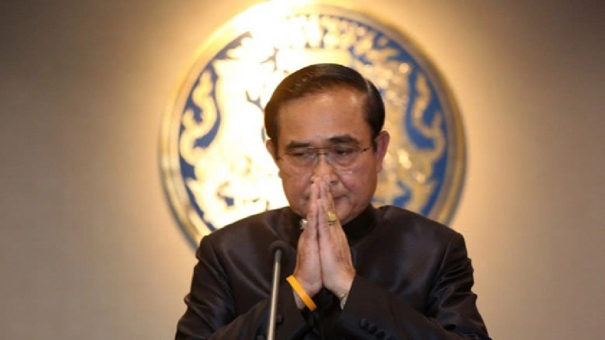 "ประยุทธ์" ขอบคุณจิตอาสาช่วยงานพระบรมศพตลอด 1 ปี "ประยุทธ์" ขอบคุณจิตอาสาช่วยงานพระบรมศพตลอด 1 ปี