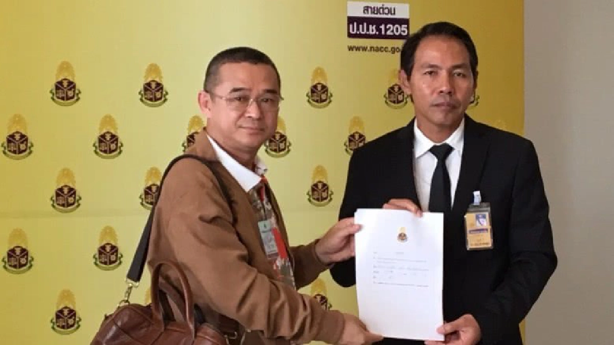 "เรืองไกร"ร้อง"ป.ป.ช."สอบ"ครม.มาร์ค"ซื้อเรือเหาะมิชอบ