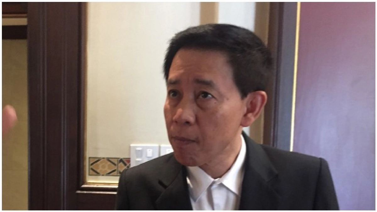 “ไก่อู”แจงยังไม่ทูลเกล้าฯ“พงศ์พร” นั่ง “ผู้ตรวจฯ" “ไก่อู”แจงยังไม่ทูลเกล้าฯ“พงศ์พร” นั่ง “ผู้ตรวจฯ"