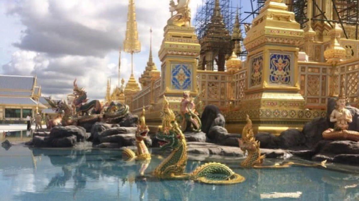 สมเด็จพระเทพฯ รับสั่งชื่นชมช่างปั้นคุณทองแดง-คุณโจโฉ สมเด็จพระเทพฯ รับสั่งชื่นชมช่างปั้นคุณทองแดง-คุณโจโฉ