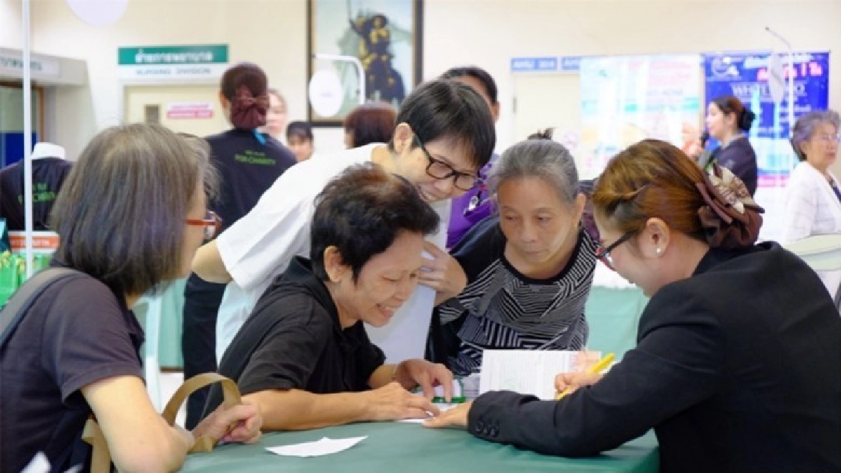 "โรคระบบทางเดินอาหาร” ปัญหาว้าวุ่นใจ…วัยสูงอายุ