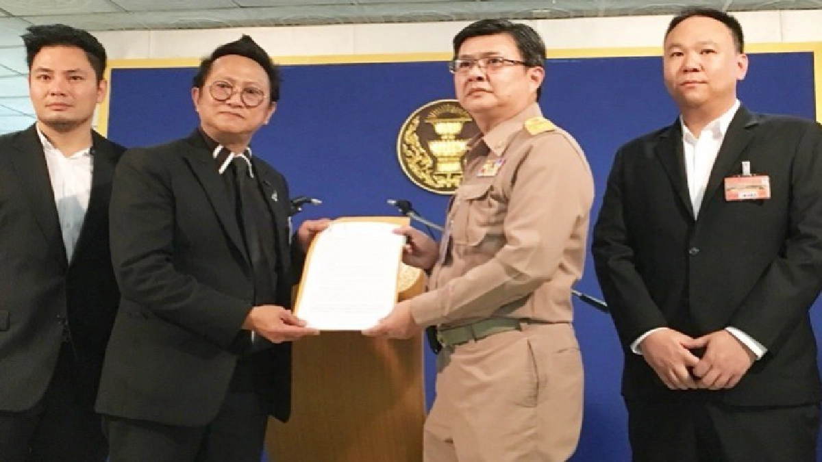 ร้องสนช.สอบศุลกากรปรับประเมินภาษีรถ ร้องสนช.สอบศุลกากรปรับประเมินภาษีรถ