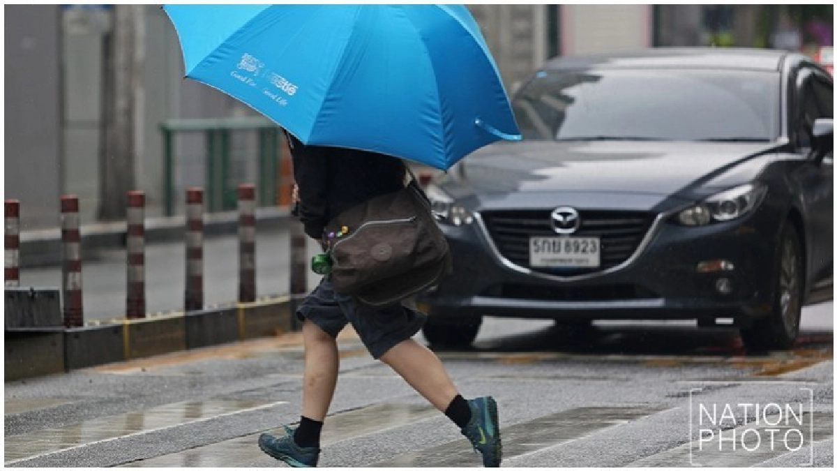 (ชมภาพ)กทม. ฝนฟ้าคะนอง 70% ของพื้นที่ (ชมภาพ)กทม. ฝนฟ้าคะนอง 70% ของพื้นที่