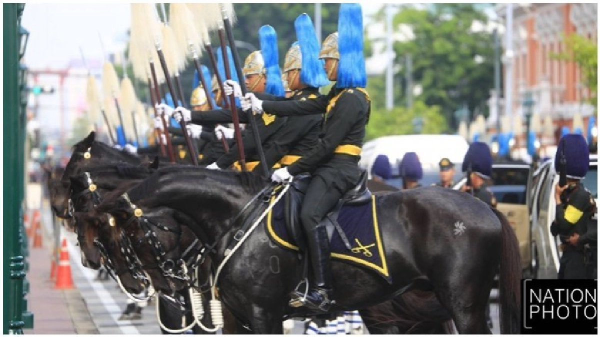 (ชมภาพชุด)ทหารม้า ฝึกซ้อมขบวนอัญเชิญ"พระบรมราชสรีรางคาร" (ชมภาพชุด)ทหารม้า ฝึกซ้อมขบวนอัญเชิญ"พระบรมราชสรีรางคาร"