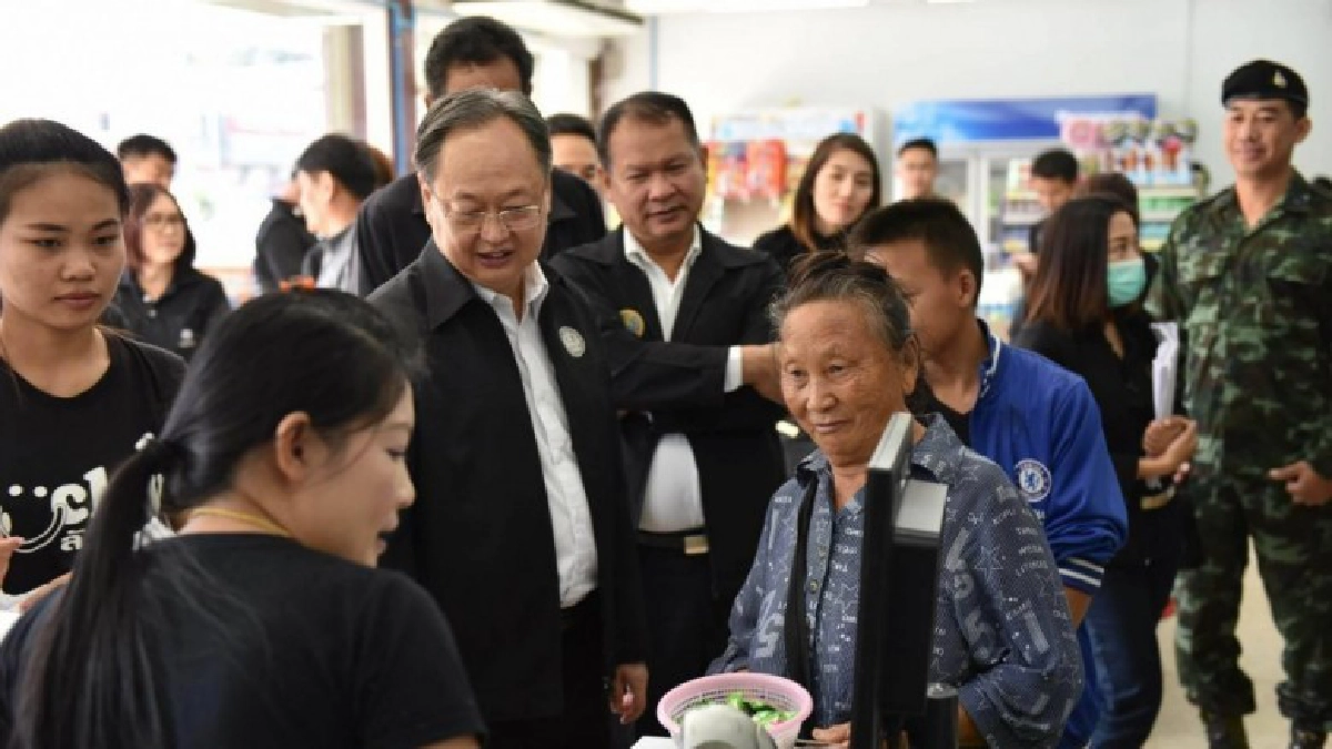 “สนธิรัตน์”ลงพื้นที่จ.น่านติดตามโครงการธงฟ้าประชารัฐ