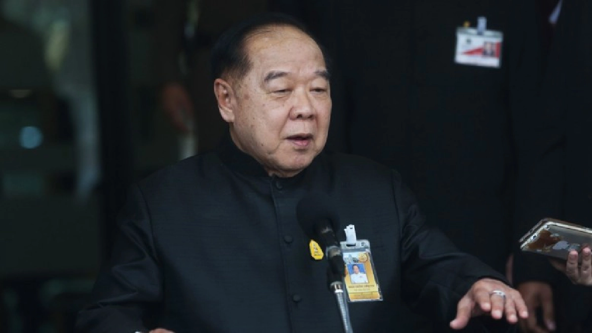 "บิ๊กป้อม" เผย ปลดล็อคพรรคการเมืองหลัง ต.ค.