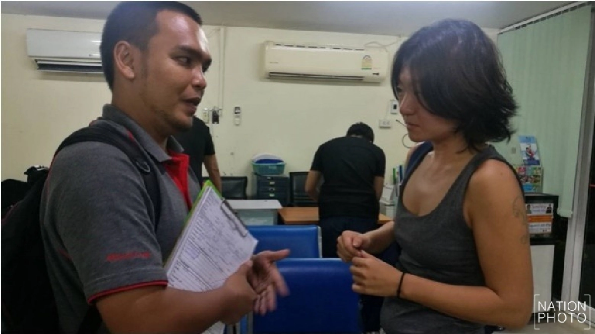 คุมตัวสาวจีนชน'ตำรวจอาสา-ชาวบ้าน'ส่งฟ้องศาล คุมตัวสาวจีนชน'ตำรวจอาสา-ชาวบ้าน'ส่งฟ้องศาล