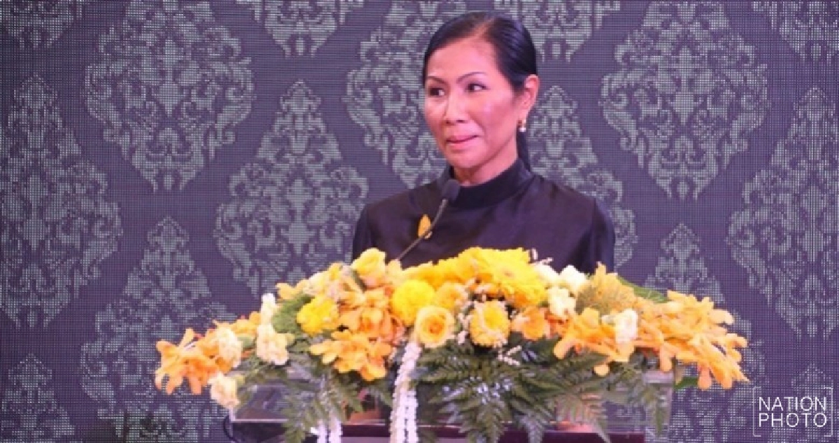 ‘กอบกาญจน์’ ร่ำไห้เปิดงาน ‘อาลัย องค์อริยราชัน’ ‘กอบกาญจน์’ ร่ำไห้เปิดงาน ‘อาลัย องค์อริยราชัน’