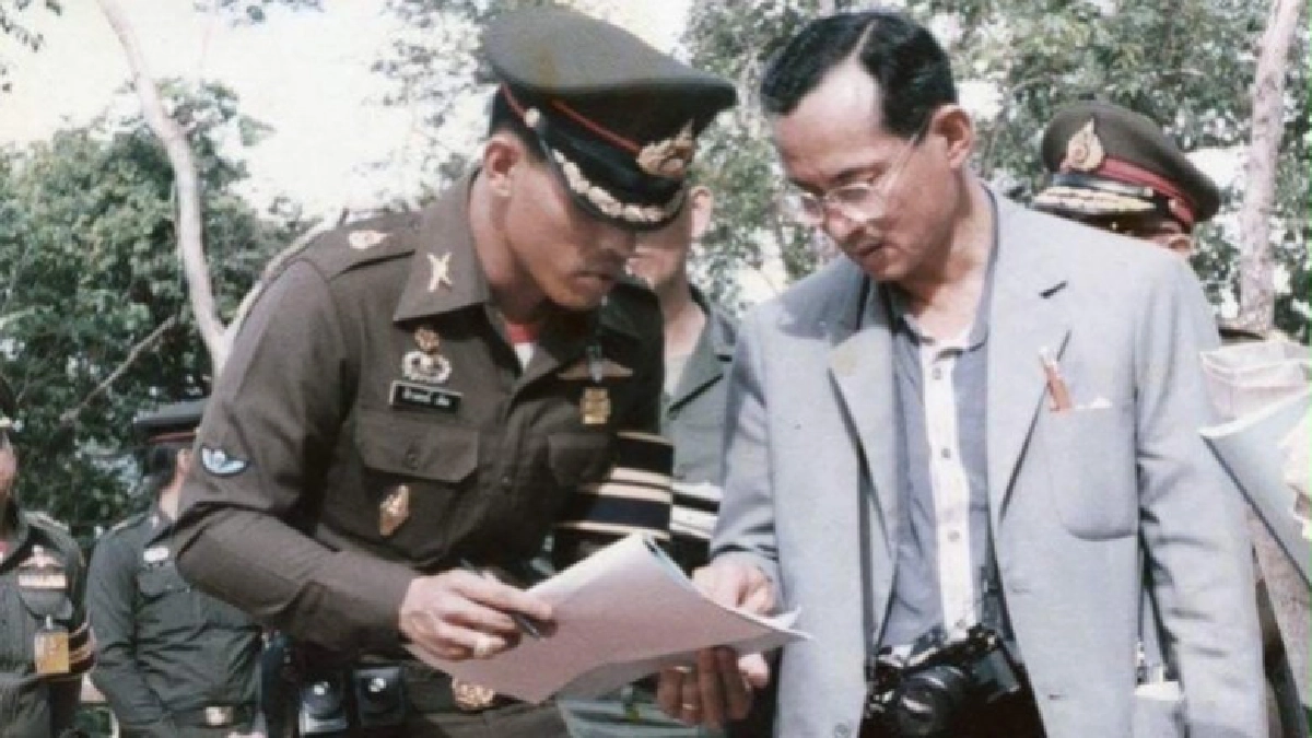 จิตอาสาเฉพาะกิจ งานพระราชพิธีถวายพระเพลิงพระบรมศพ จิตอาสาเฉพาะกิจ งานพระราชพิธีถวายพระเพลิงพระบรมศพ