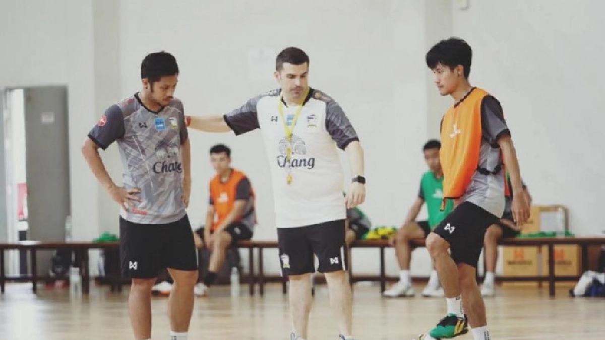 “โต๊ะเล็กไทย”วางโปรแกรมอุ่นเครื่อง2แมตช์ “โต๊ะเล็กไทย”วางโปรแกรมอุ่นเครื่อง2แมตช์