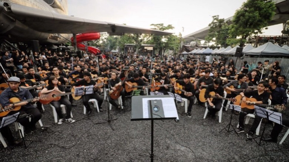 'Guitar Phenomenon for Dad' บรรเลงกีตาร์เชื่อมใจให้คนไทย 'Guitar Phenomenon for Dad' บรรเลงกีตาร์เชื่อมใจให้คนไทย