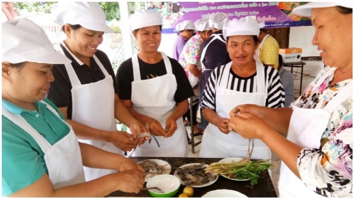 ว้าว!! กพร.รับสมัครกุ๊กทำอาหารไทย ว้าว!! กพร.รับสมัครกุ๊กทำอาหารไทย