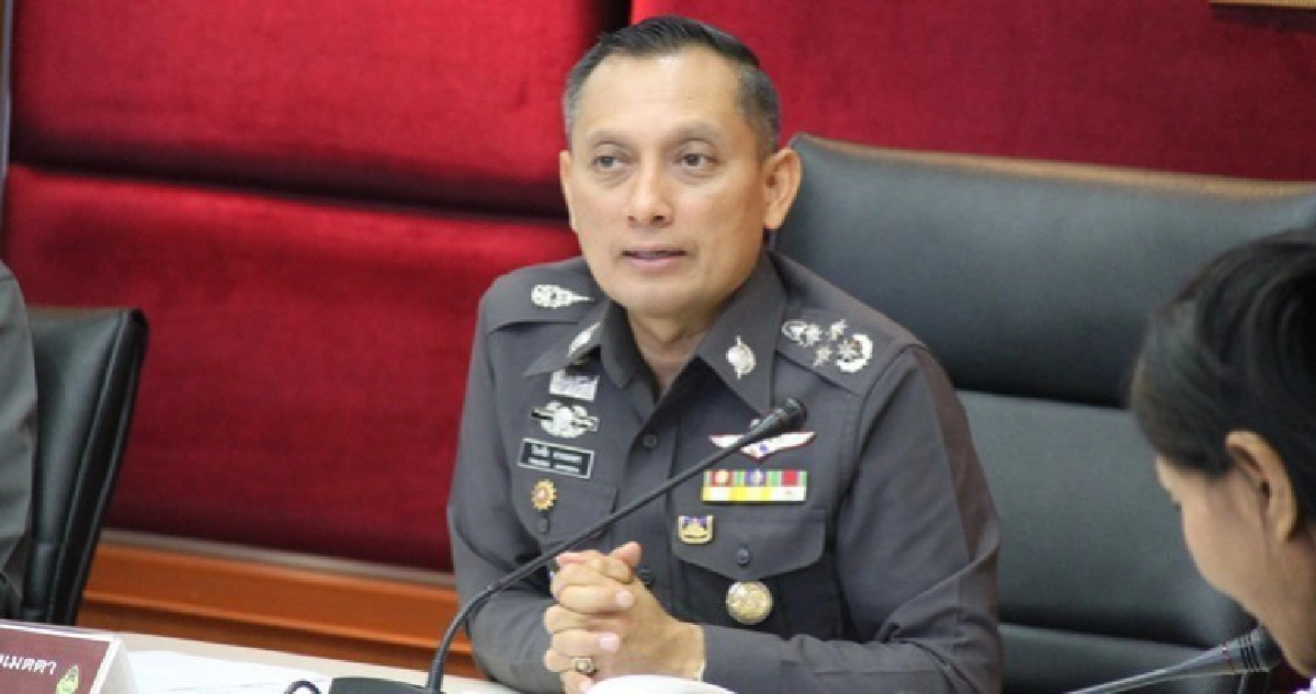 สตช.วางกำลัง 9 หมื่นนายประจำตามจุดทุกเส้นทางริ้วขบวนฯ สตช.วางกำลัง 9 หมื่นนายประจำตามจุดทุกเส้นทางริ้วขบวนฯ