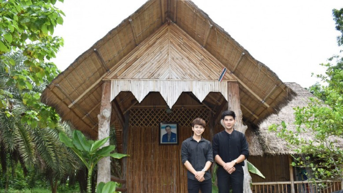 'มังกร' ชวน 'บิว' ชมโครงการตามพระราชประสงค์หุบกะพง 'มังกร' ชวน 'บิว' ชมโครงการตามพระราชประสงค์หุบกะพง