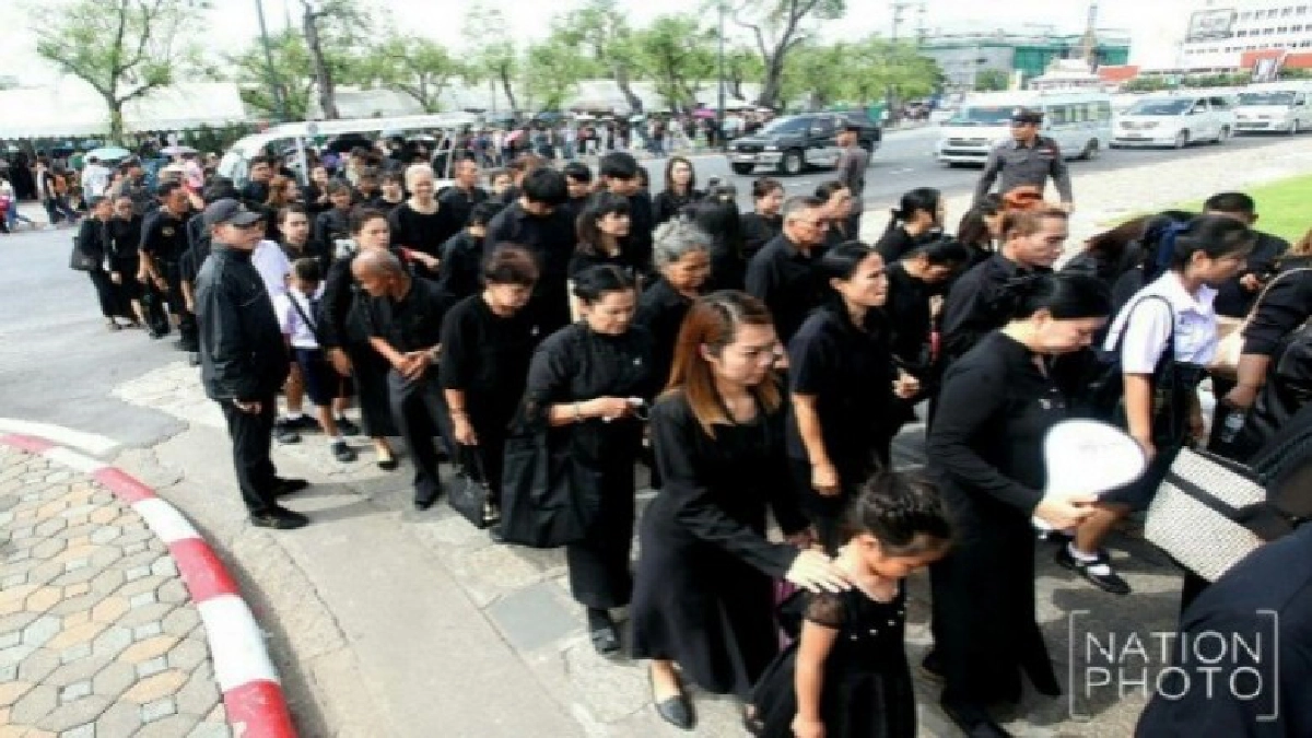 ร.10"ทรงรับสั่ง"นายกฯ"ดูแลปชช.ร่วม"พระราชพิธีฯ"ให้ดีที่สุด ร.10"ทรงรับสั่ง"นายกฯ"ดูแลปชช.ร่วม"พระราชพิธีฯ"ให้ดีที่สุด
