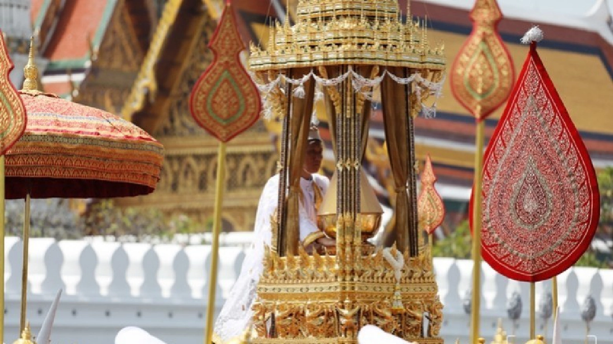 ริ้วขบวนอัญเชิญพระโกศพระบรมอัฐิ-พระบรมราชสรีรางคาร (ภาพชุด2) ริ้วขบวนอัญเชิญพระโกศพระบรมอัฐิ-พระบรมราชสรีรางคาร (ภาพชุด2)