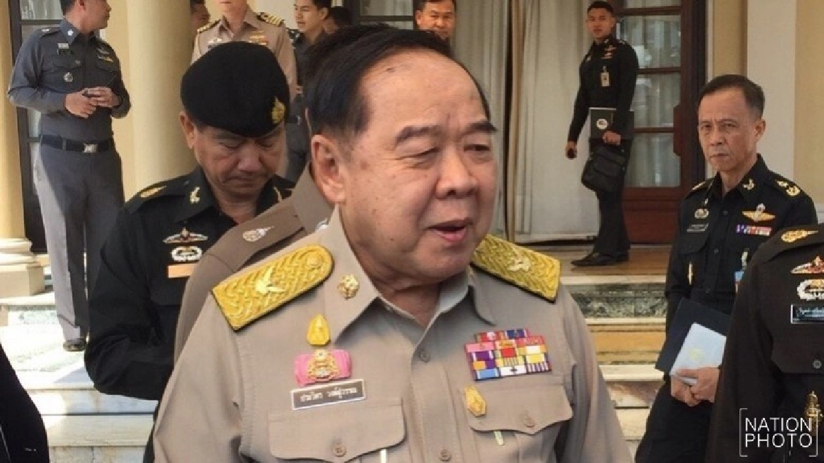 "บิ๊กป้อม" พลิ้ว ปลดล๊อค พรรคการเมือง "บิ๊กป้อม" พลิ้ว ปลดล๊อค พรรคการเมือง