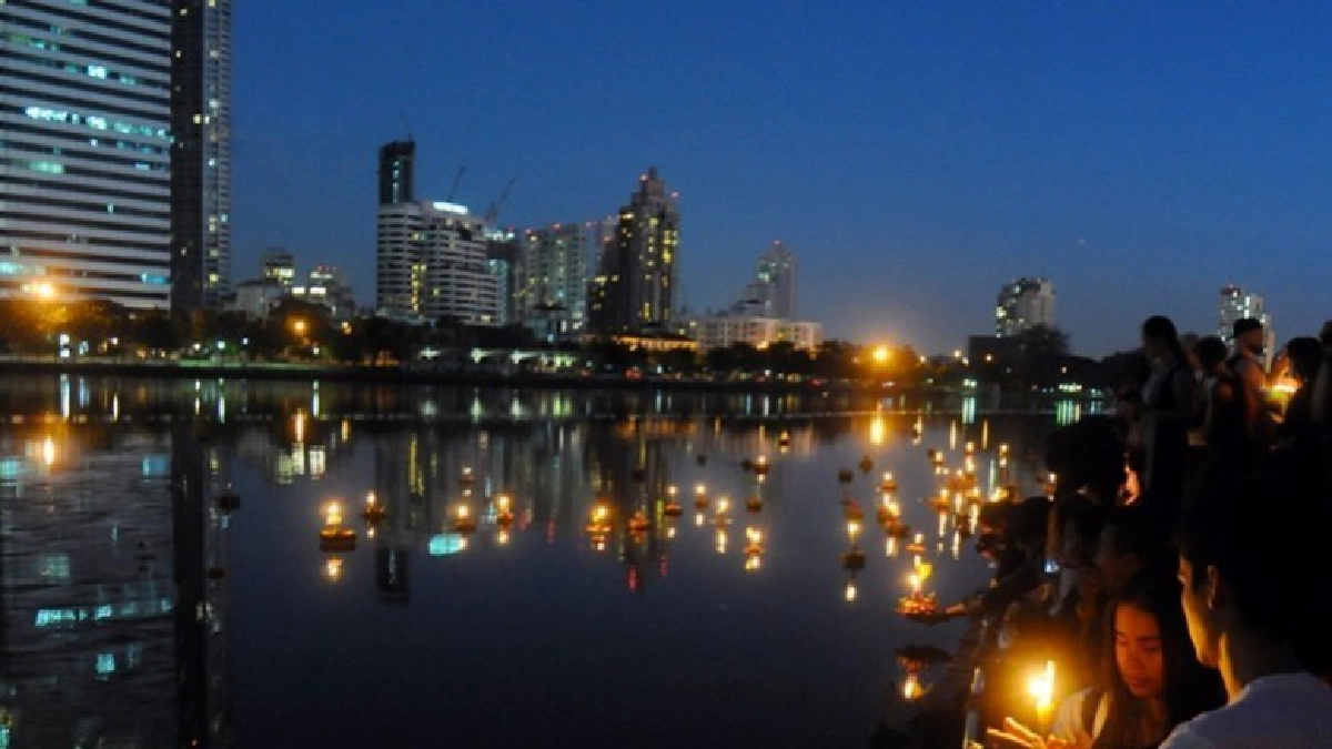 ลอยกระทง ห้าม !! จุดพลุ ดอกไม้เพลิง ฝ่าฝืนมีโทษ   