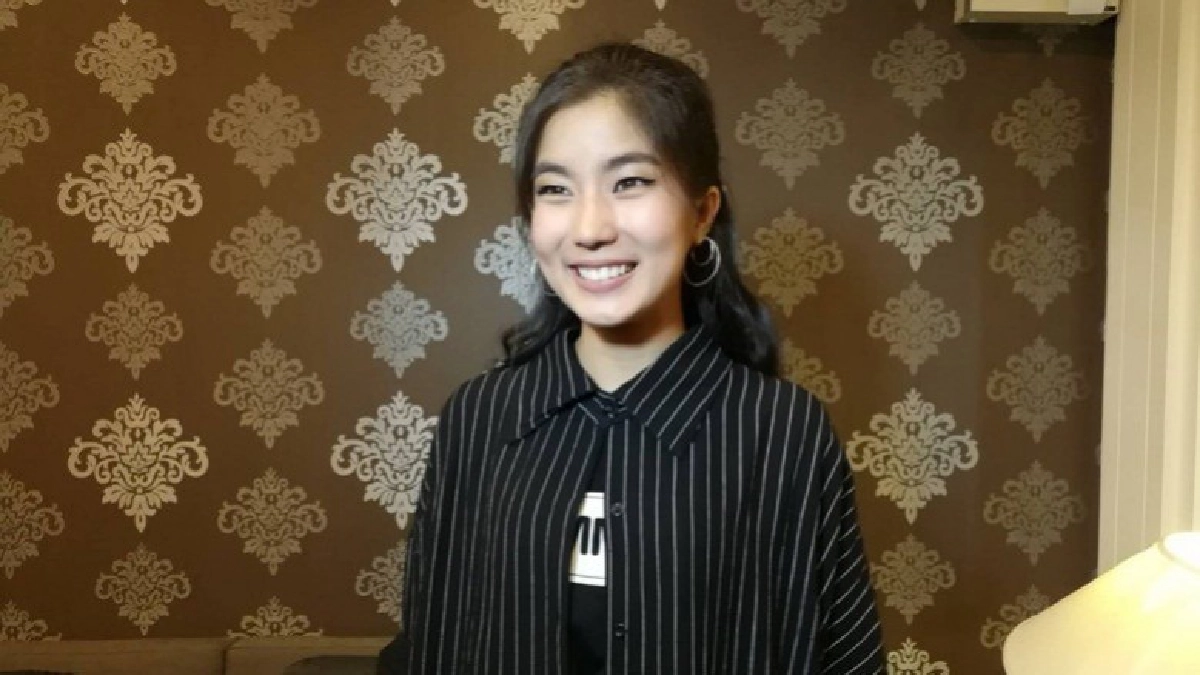 ‘ก้อย’ ช็อก!! แม่เส้นเลือดในสมองแตก ‘ก้อย’ ช็อก!! แม่เส้นเลือดในสมองแตก