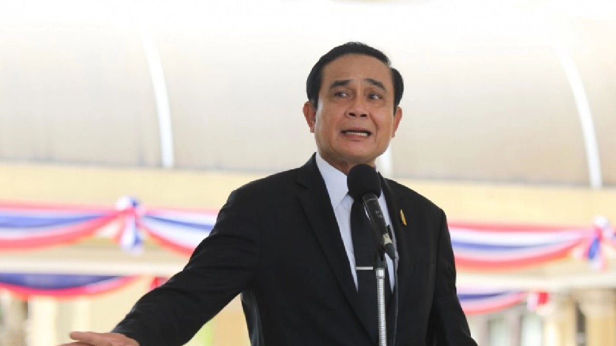 นายกฯ ปัดตอบ "มีชัย" ตั้งลูกเป็นเลขาฯ 