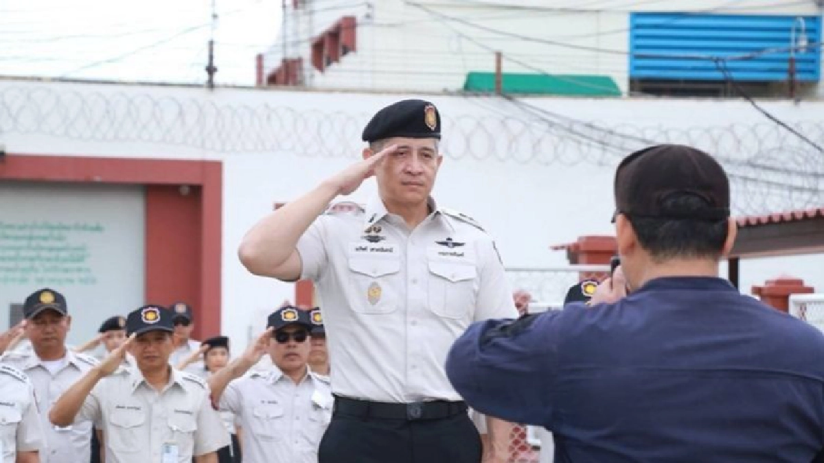 เปิดคุกมีนบุรีโชว์สื่อ เปิดคุกมีนบุรีโชว์สื่อ
