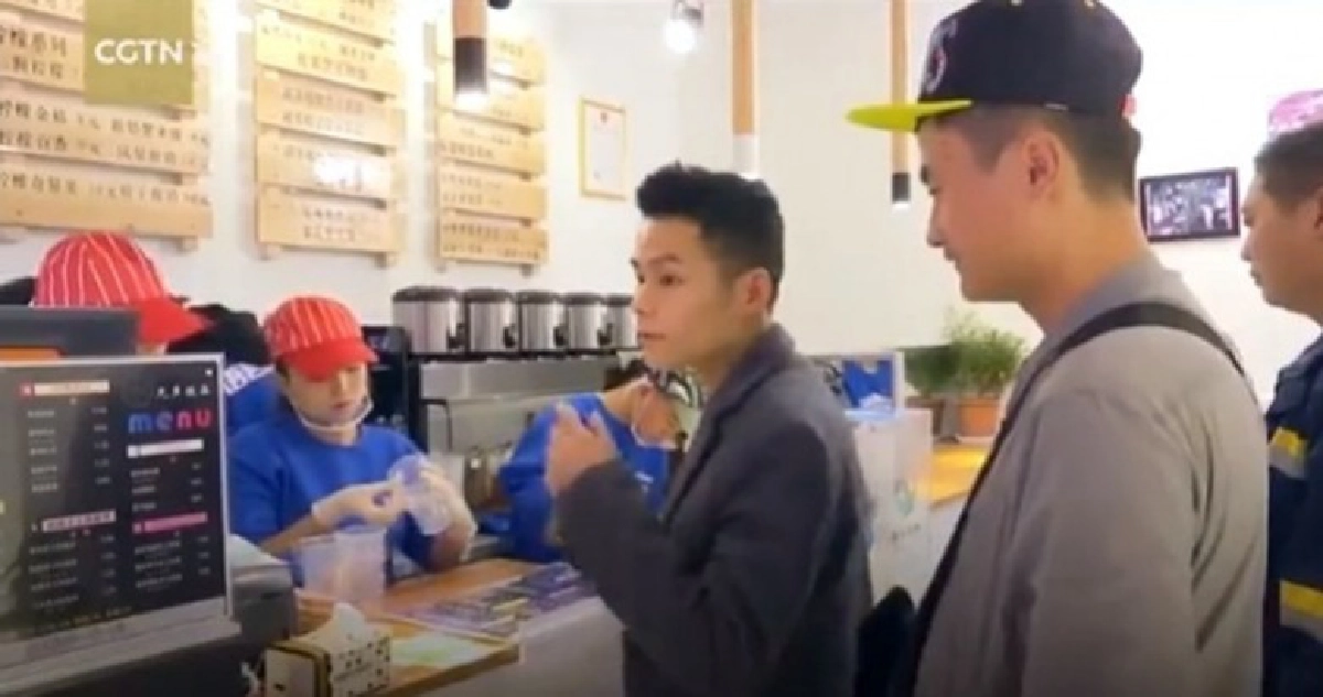 ร้านเครื่องดื่มที่พนักงาน "พูดไม่ได้-ไม่ได้ยิน"