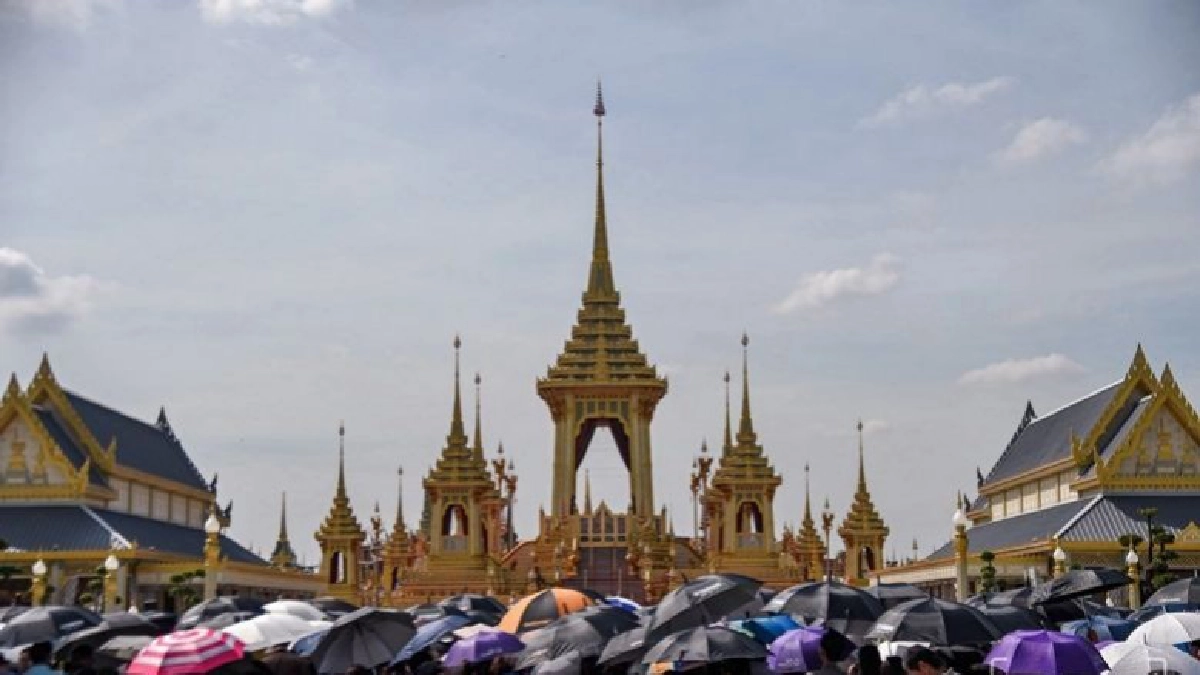 ชมนิทรรศการ งานพระราชพิธีถวายพระเพลิงพระบรมศพ ร.9 (ภาพชุด)