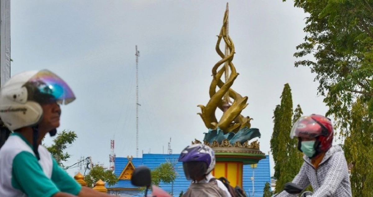 สอบทุจริตประมูลสร้างอนุสรณ์ปราบโกง