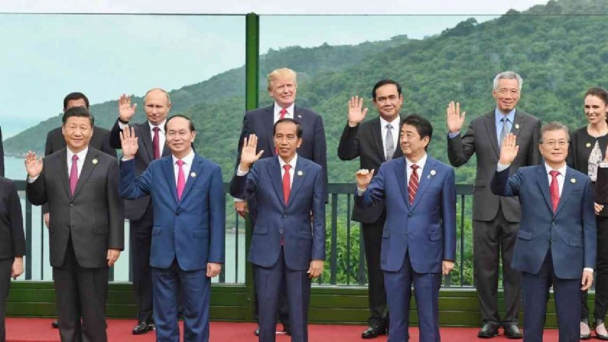 “นายกฯ” เสนอ "เอเปค" หนุนภาคเกษตรปรับตัวสู่ยุคดิจิทัล “นายกฯ” เสนอ "เอเปค" หนุนภาคเกษตรปรับตัวสู่ยุคดิจิทัล
