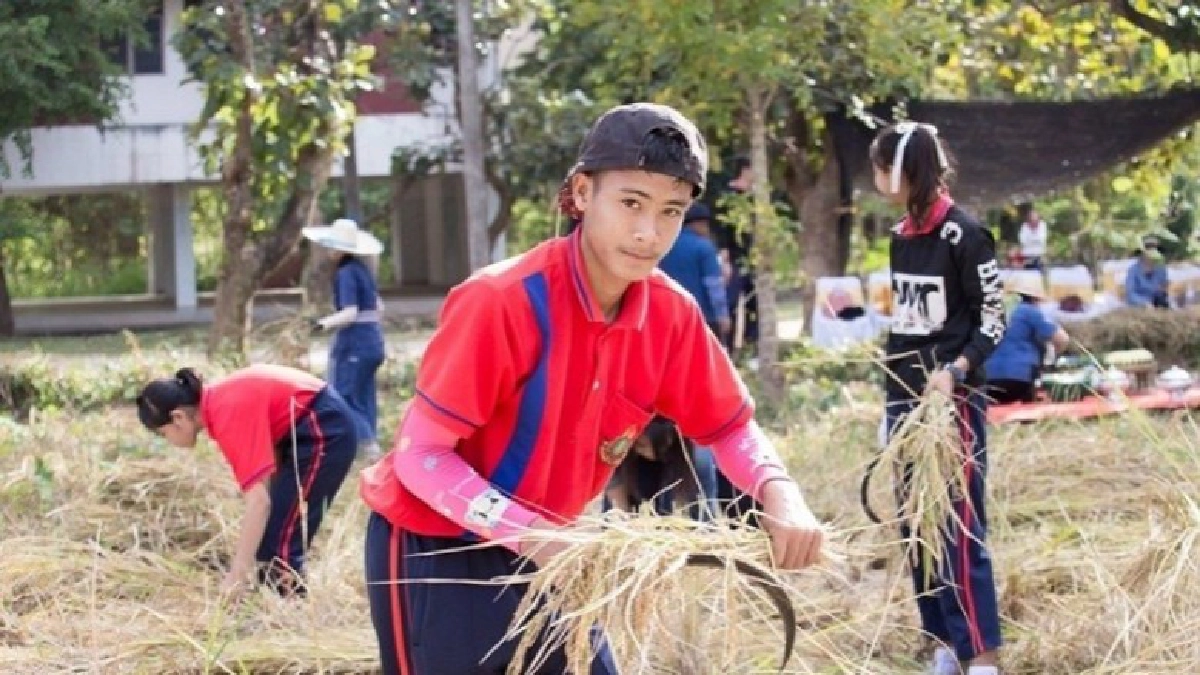 ห้องเรียนชาวนาวิถีพอเพียงตามรอยพ่อ