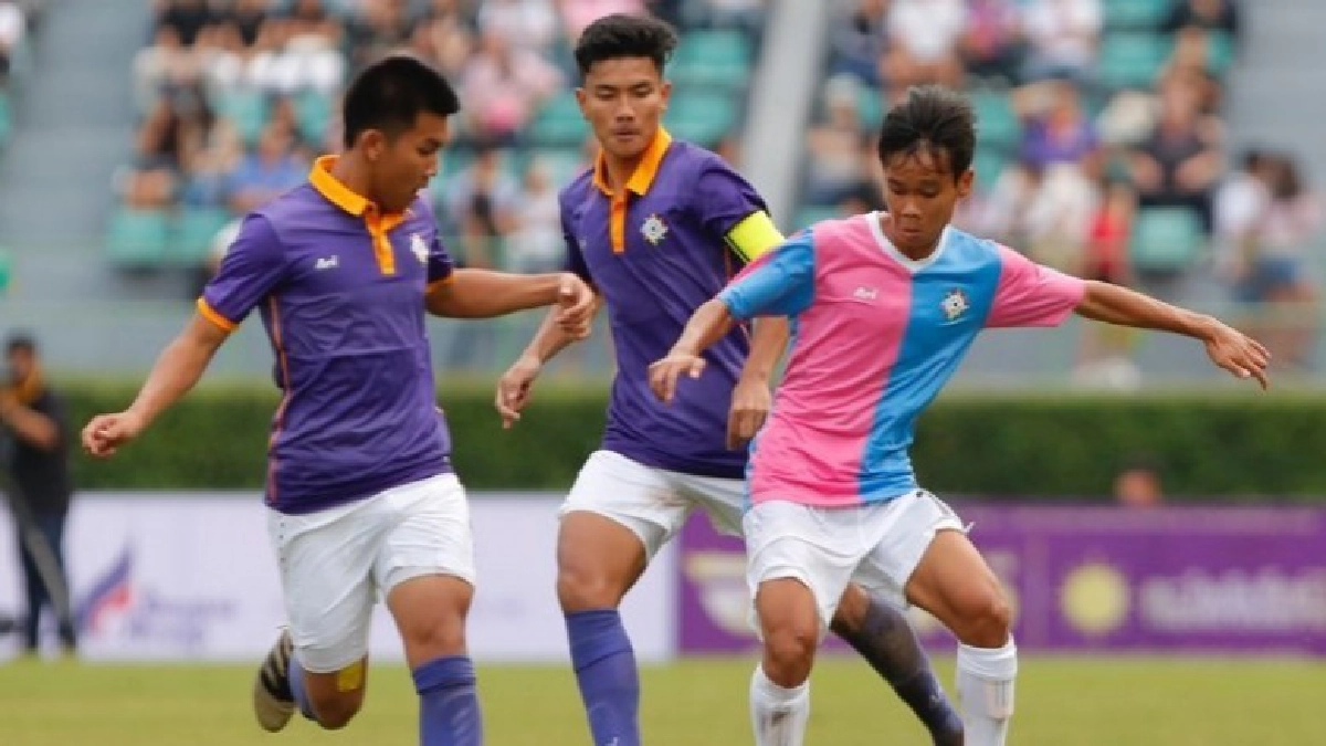 "คริสเตียน"เฉือน"สวนกุหลาบ"1-0ศึกจตุรมิตรครั้งที่28 "คริสเตียน"เฉือน"สวนกุหลาบ"1-0ศึกจตุรมิตรครั้งที่28