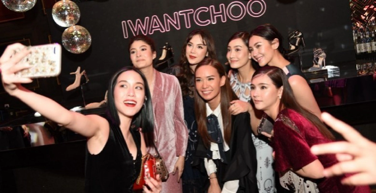 รวมพลนางเอกในปาร์ตี้สุดมัน รวมพลนางเอกในปาร์ตี้สุดมัน