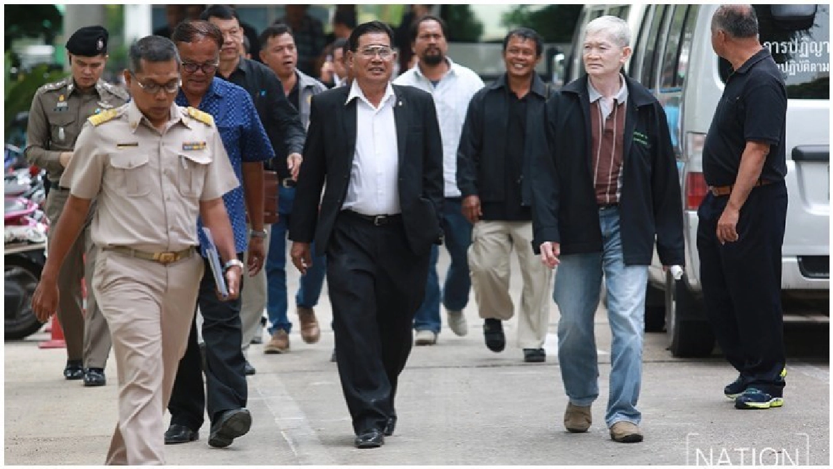 มาแล้ว!! ตัวแทนยาง ยื่นหนังสือ“บิ๊กฉัตร”แก้ราคายางตกต่ำ