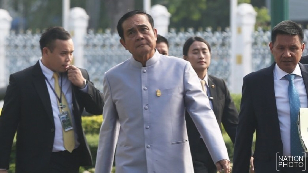 "ไก่อู" แจง 6 คำถาม "บิ๊กตู่" "ไก่อู" แจง 6 คำถาม "บิ๊กตู่"