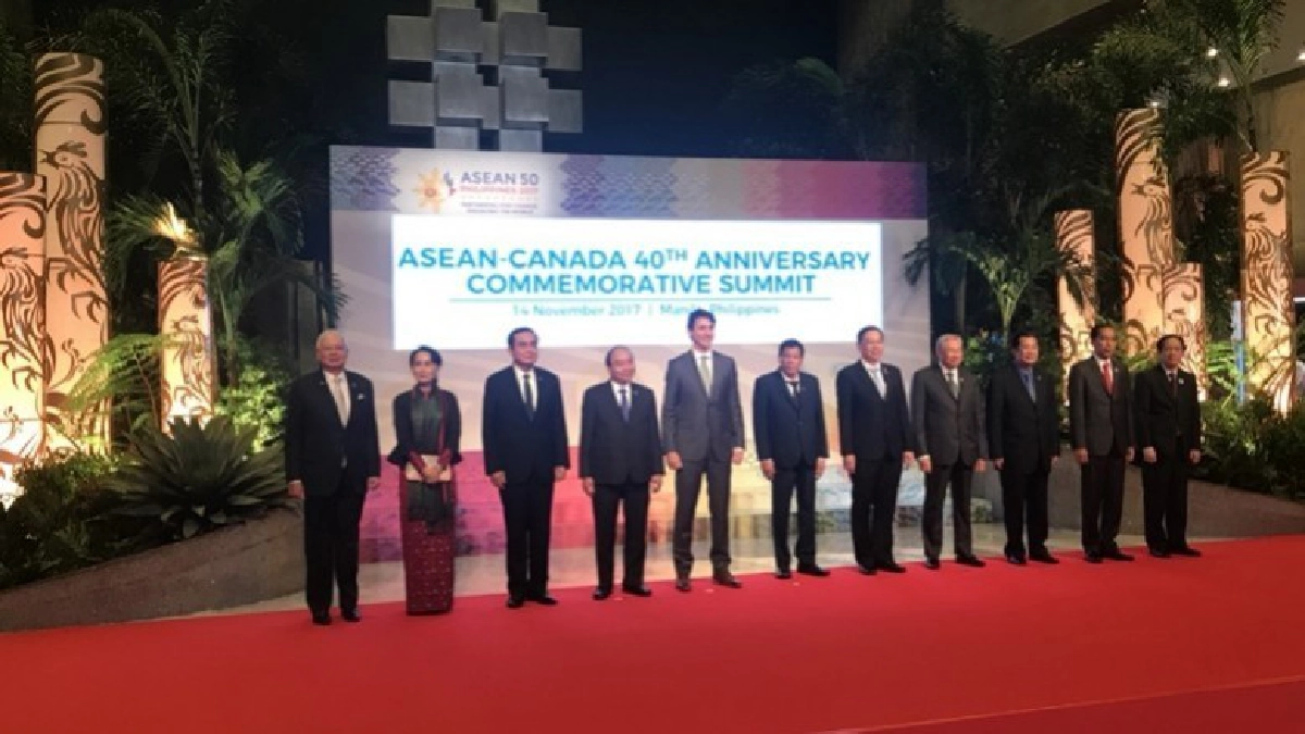 นายกฯกล่าวถอยแถลงเวทีอาเซียน นายกฯกล่าวถอยแถลงเวทีอาเซียน