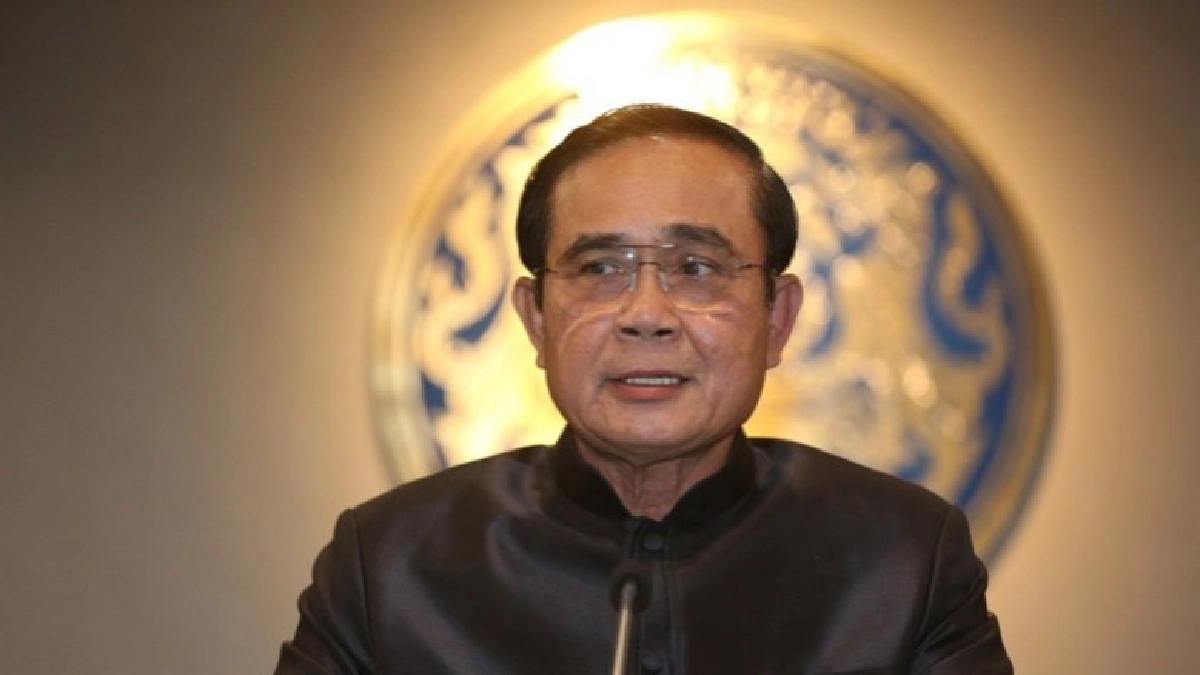 "บิ๊กตู่" ยันห่วง ปชช.ประสบภัยน้ำท่วม "บิ๊กตู่" ยันห่วง ปชช.ประสบภัยน้ำท่วม