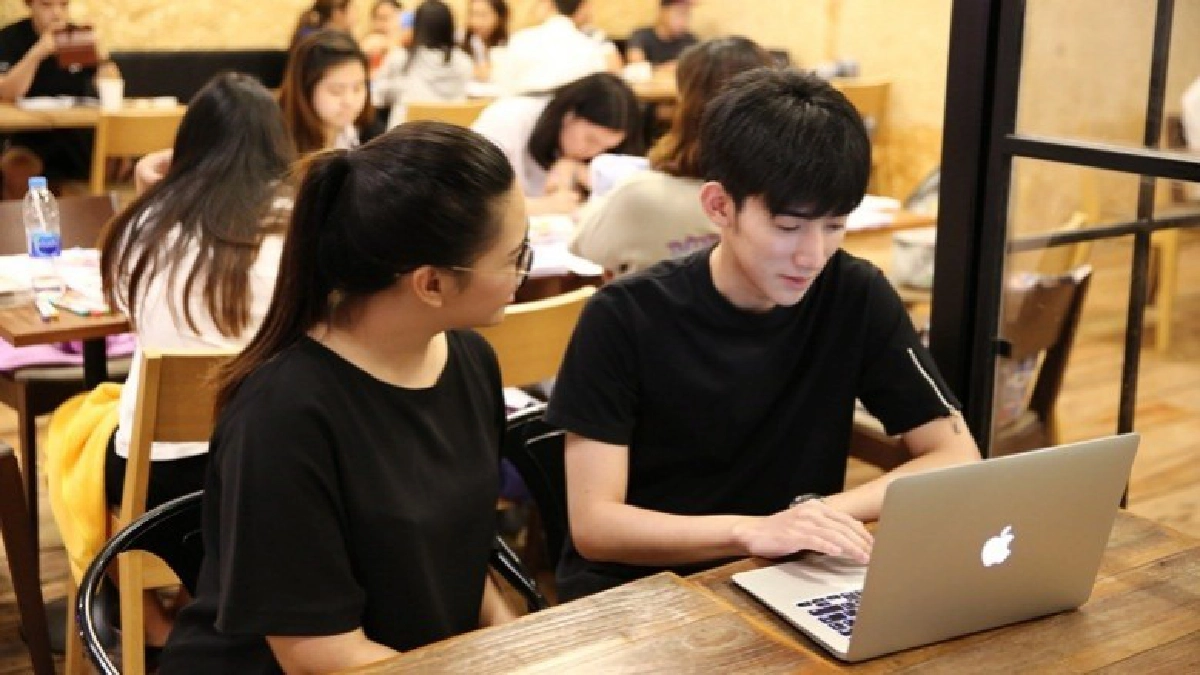 Co-Learning Space  24 ชม