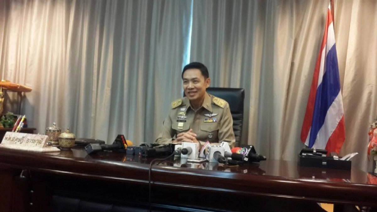 รองปลัดยธ.ยอมรับคำตัดสินศาล"คดีครูจอมทรัพย์" รองปลัดยธ.ยอมรับคำตัดสินศาล"คดีครูจอมทรัพย์"