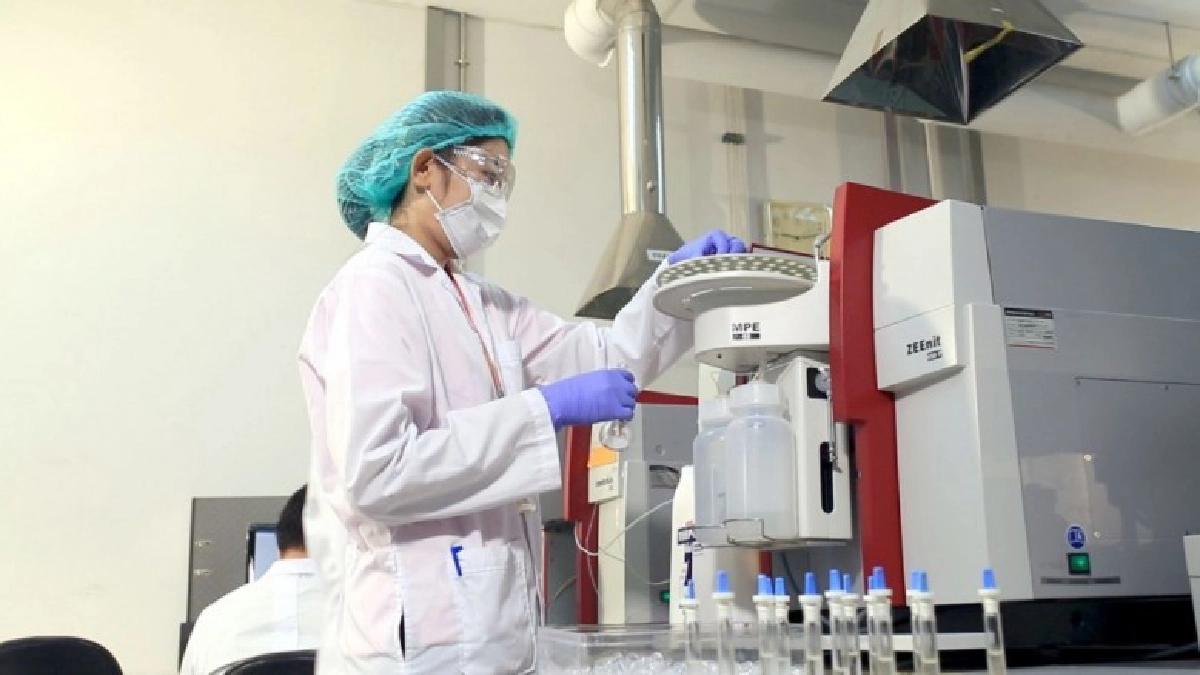 "เครื่องสำอางตลาด"อันตราย !!!! "เครื่องสำอางตลาด"อันตราย !!!!