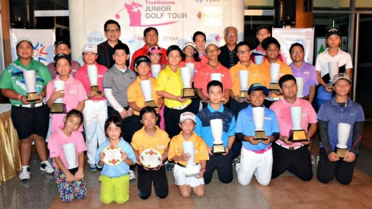 ธนวินท์-ศุทธินี ซิวแชมป์คลาสซีเปิดฤดูการทรูวิชั่นส์จูเนียร์ ธนวินท์-ศุทธินี ซิวแชมป์คลาสซีเปิดฤดูการทรูวิชั่นส์จูเนียร์