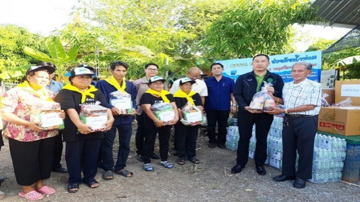 “มกอช."ลงพื้นที่จัดกิจกรรมจิตอาสาฟื้นฟูน้ำท่วมอยุธยา 